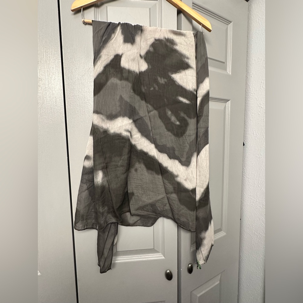 Asymmetrical Gray Tie-Dye Wrap/Scarf